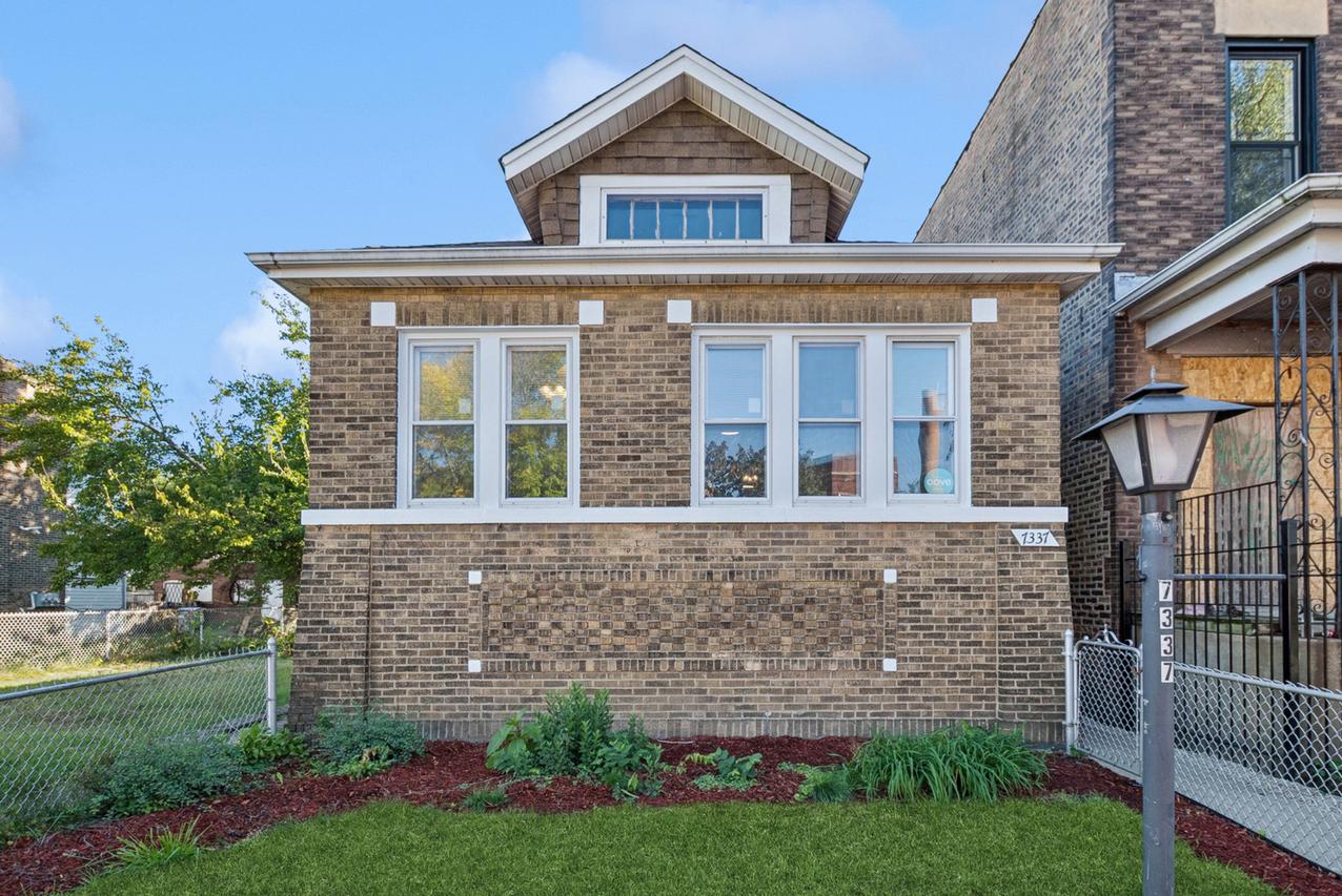7337 S University Ave., Chicago, IL 60619