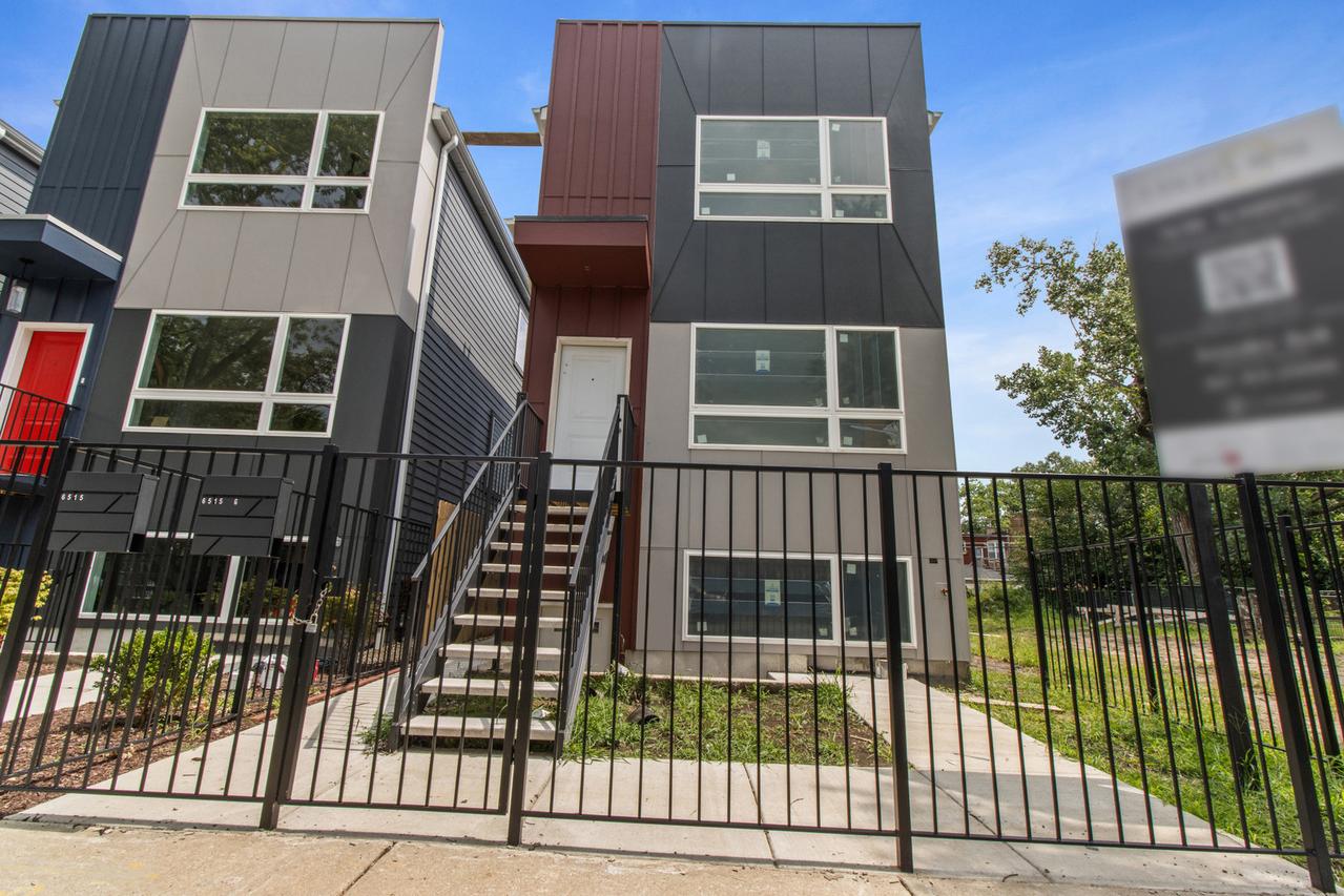 6513 S Langley Ave., Chicago, IL 60637