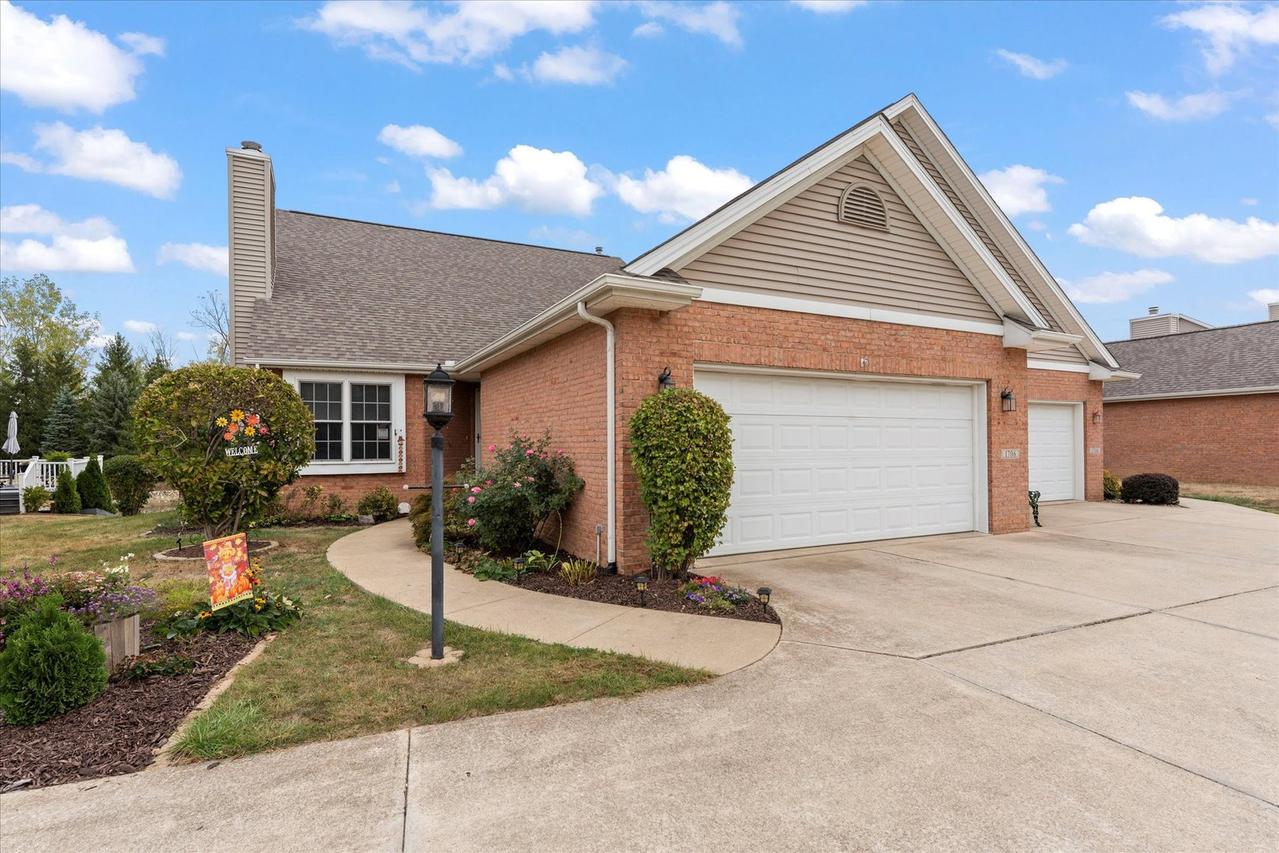 1706 Tin Cup Rd., Mahomet, IL 61853