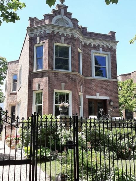 2026 N Humboldt Blvd., Chicago, IL 60647