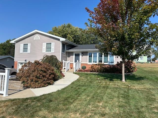 1119 3rd Ave., Fulton, IL 61252