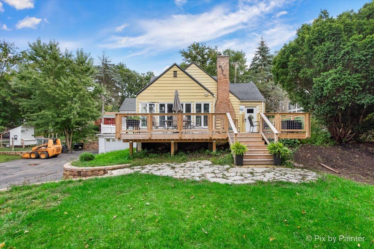 4208 E Lake Shore Dr., Wonder Lake, IL 60097