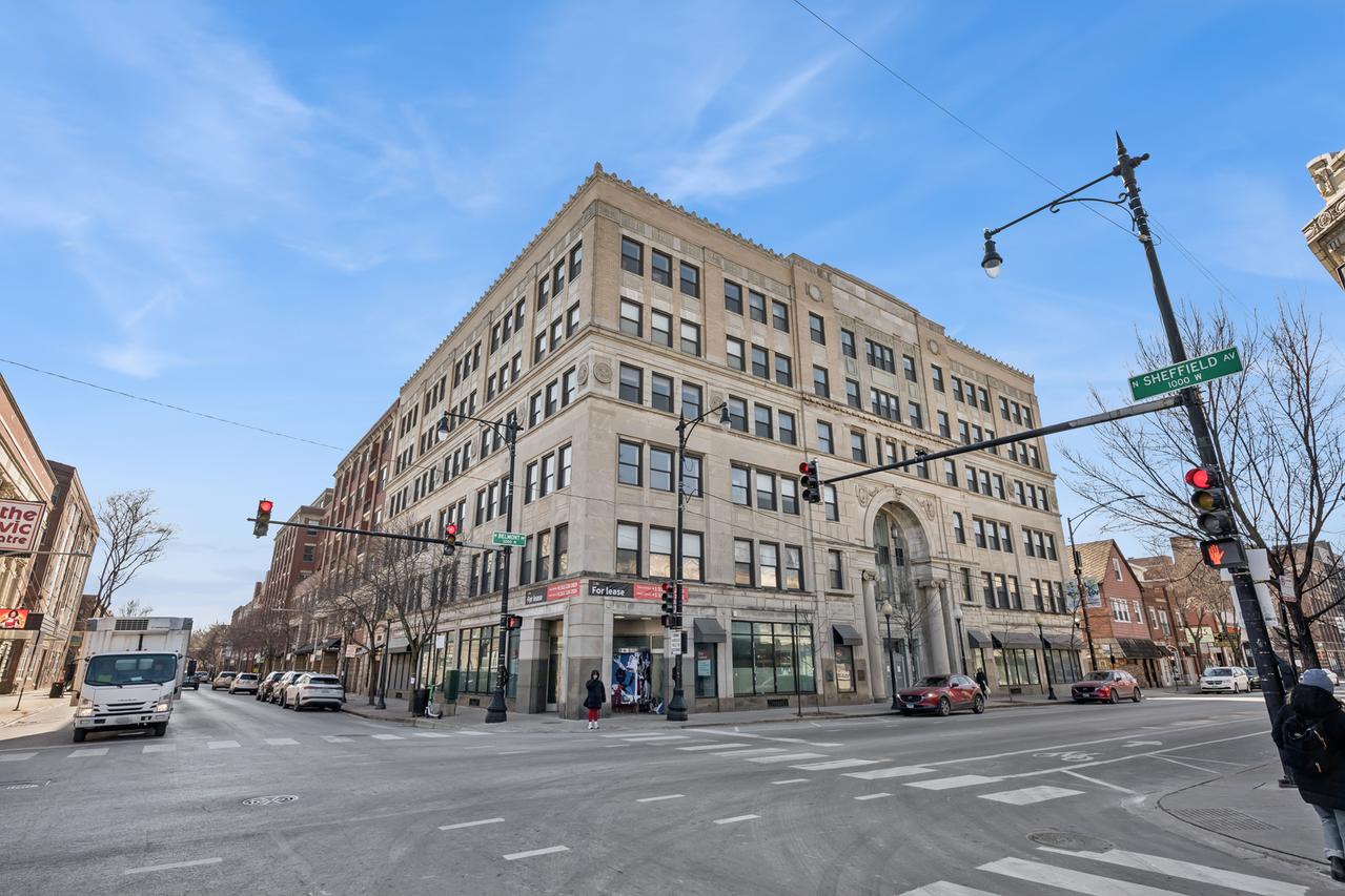 3150 N Sheffield Ave. #410, Chicago, IL 60657