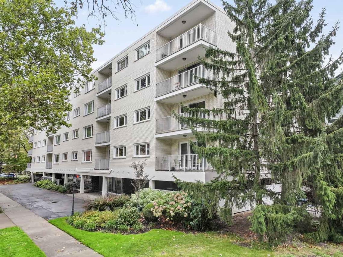 1535 Forest Ave. #305, River Forest, IL 60305