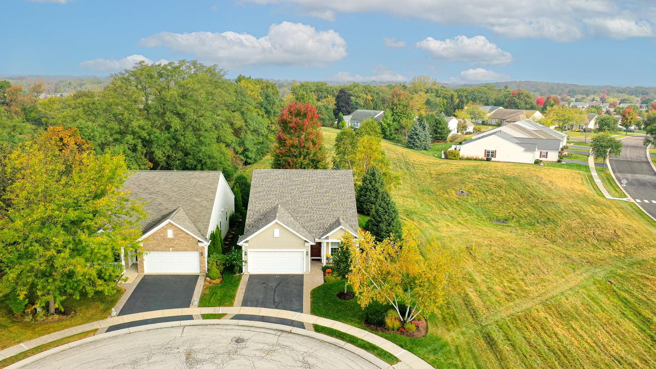 12559 Meritage Ct., Huntley, IL 60142