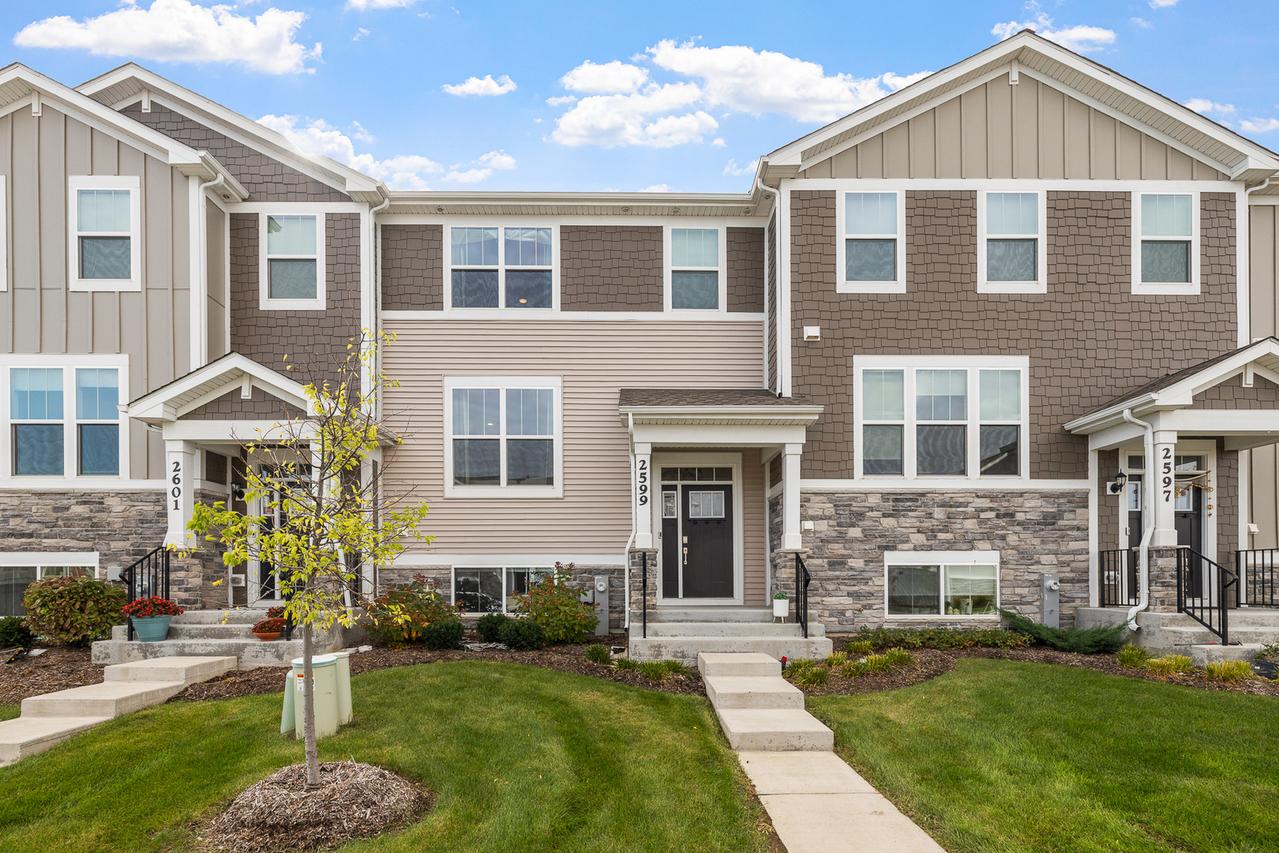 2599 Martini St., Mundelein, IL 60060