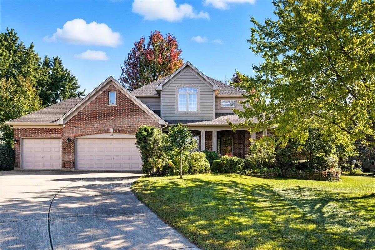 8 Mossfield Ct., Sugar Grove, IL 60554