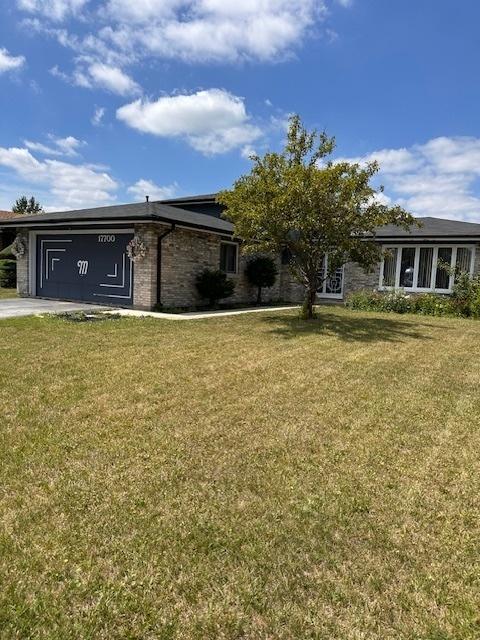 17700 Oakwood Ave., Country Club Hills, IL 60478