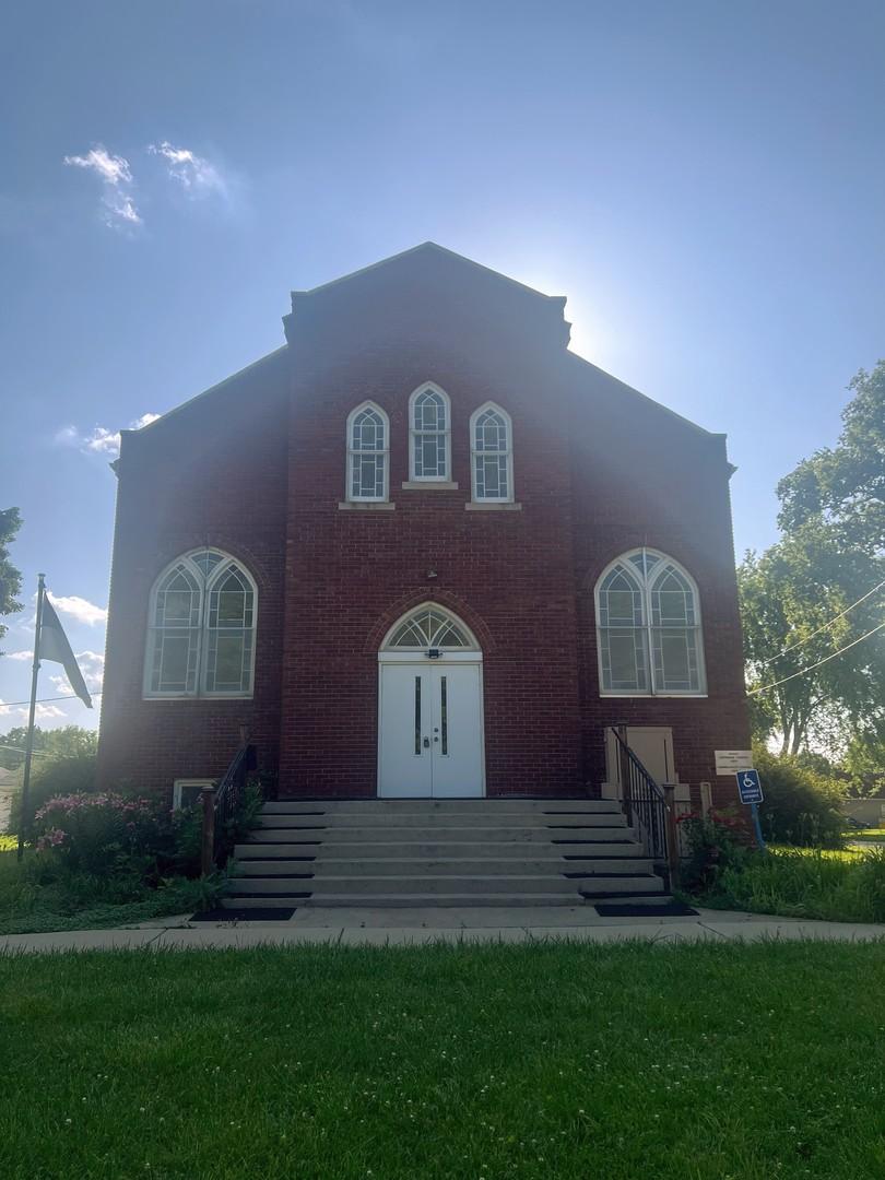 201 S College St., Lincoln, IL 62656