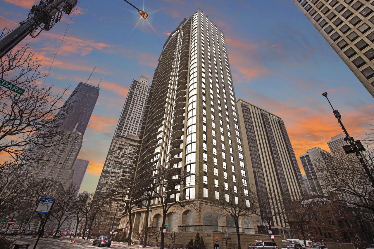 1040 N Lake Shore Dr. #29B, Chicago, IL 60611