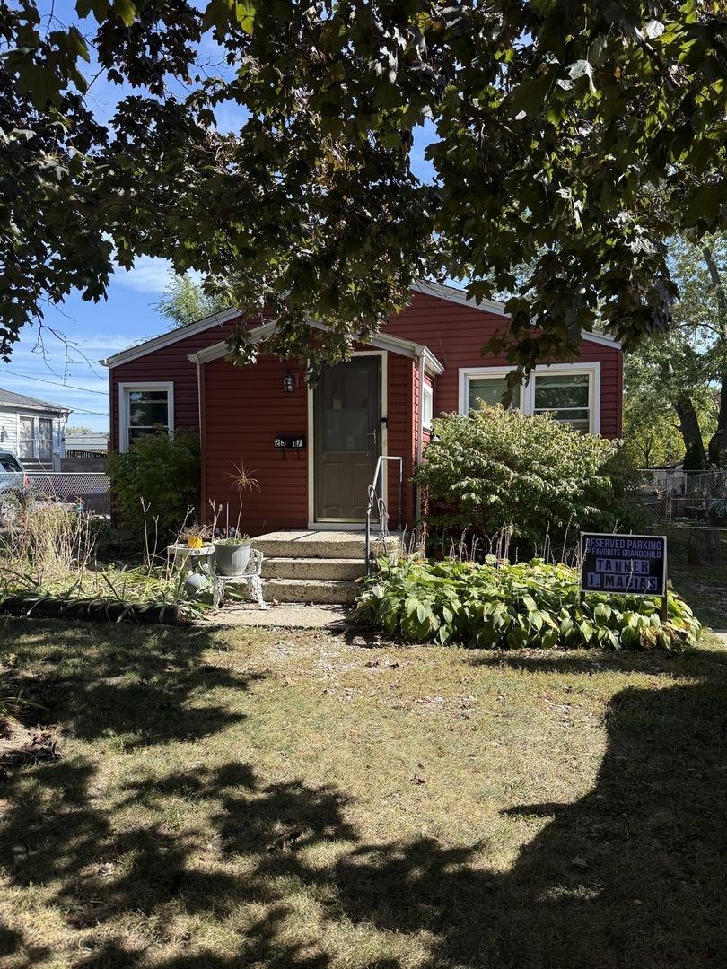 2317 Gideon Ave., Zion, IL 60099