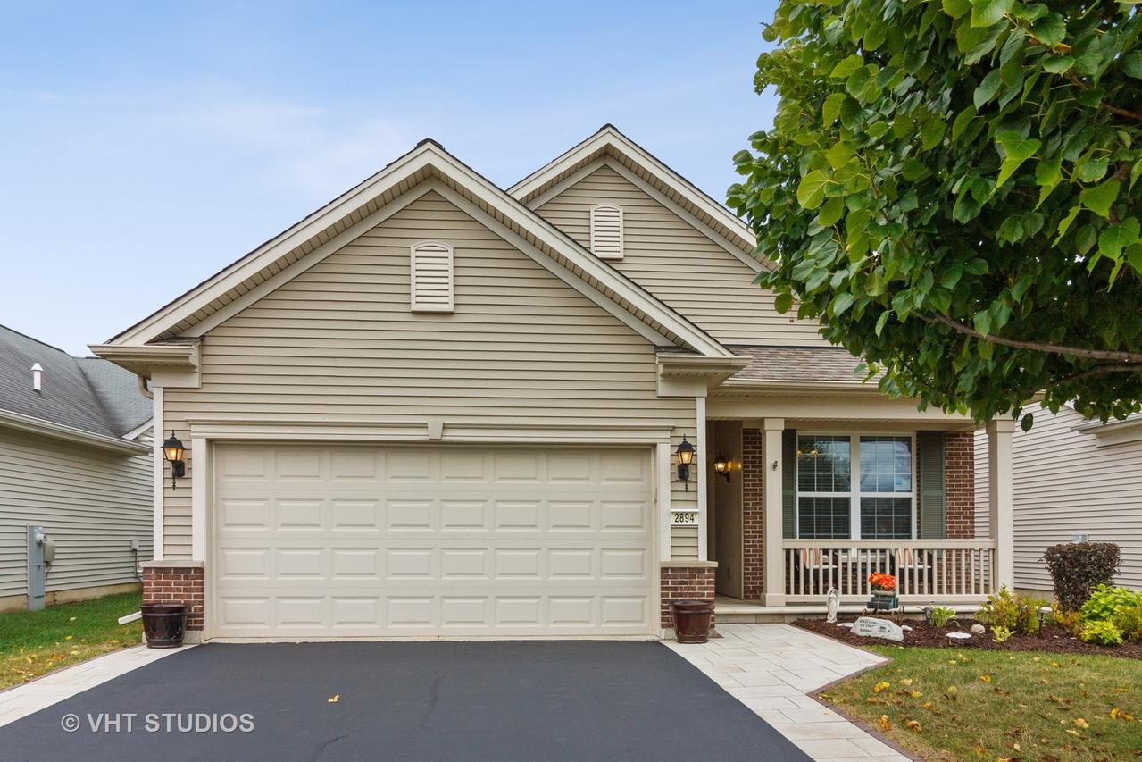 2894 Edgewater Dr., Elgin, IL 60124