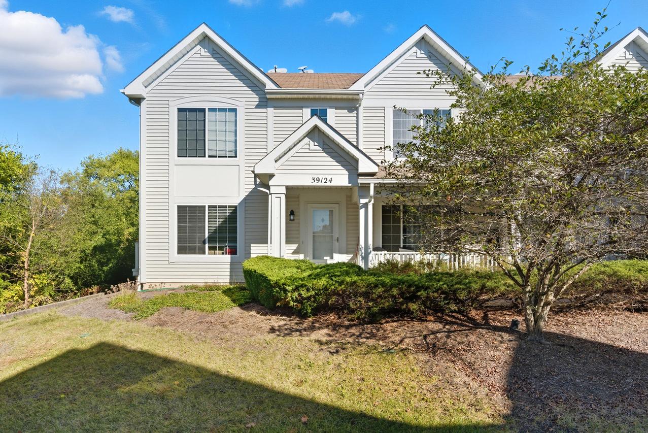 39124 Welsh Ln., Beach Park, IL 60083