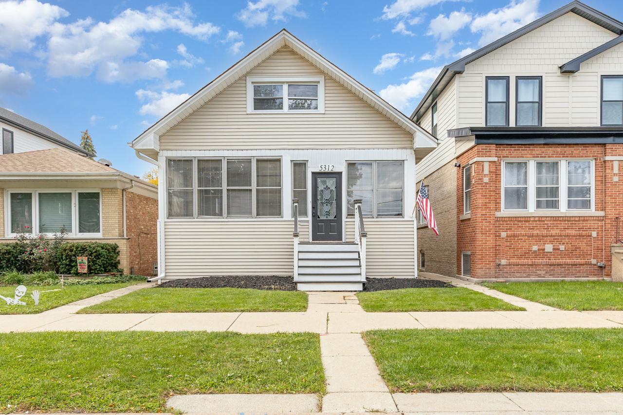 5312 N Leamington Ave., Chicago, IL 60630