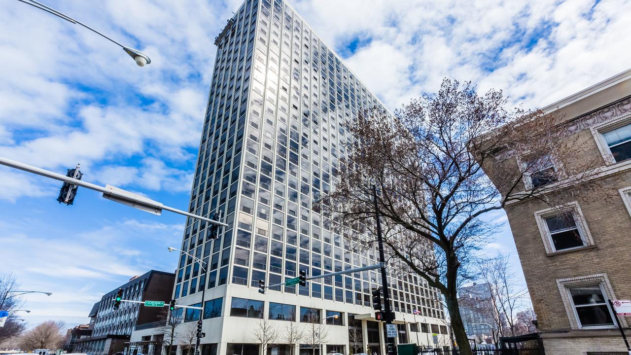 4343 N Clarendon Ave. #2112, Chicago, IL 60613