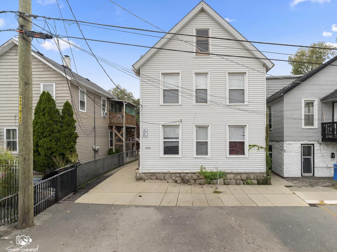 409 State St., Joliet, IL 60432