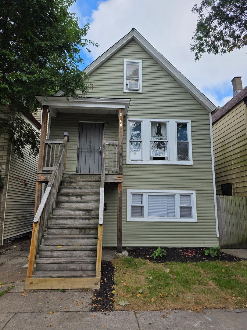8221 S Houston Ave., Chicago, IL 60617