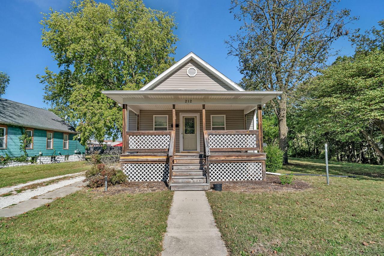212 E Chippewa St., Dwight, IL 60420