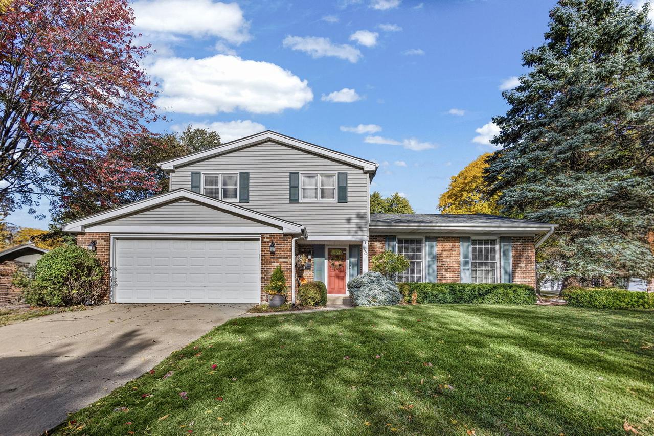 1515 S Harvard Ave., Arlington Heights, IL 60005