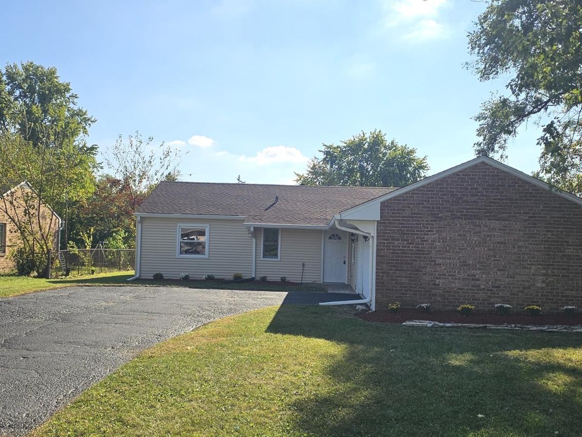 157 Vernon Dr., Bolingbrook, IL 60440