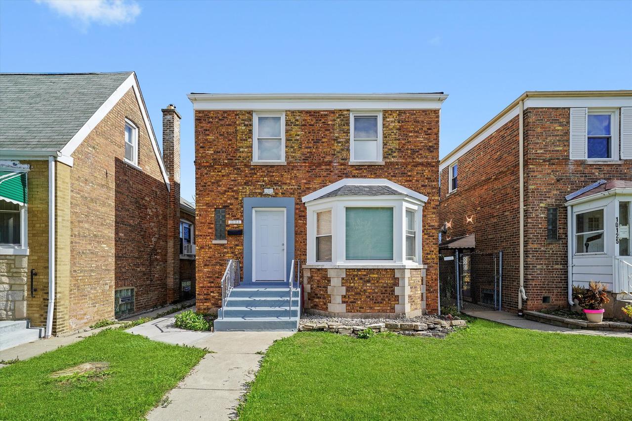 10123 S Forest Ave., Chicago, IL 60628