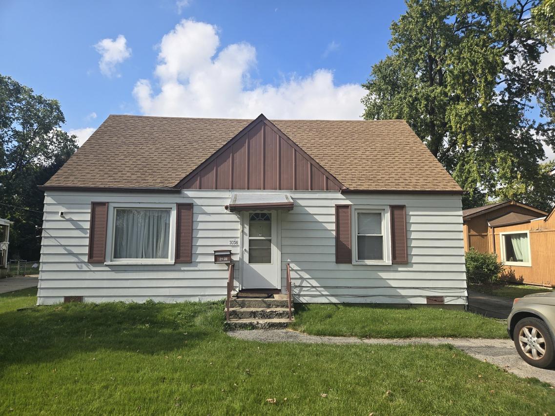 2038 Ruby St., Melrose Park, IL 60164