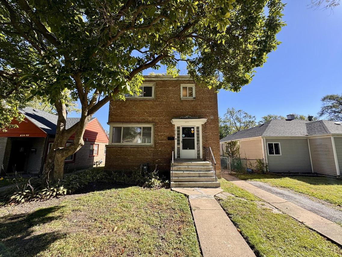16727 Head Ave., Hazel Crest, IL 60429
