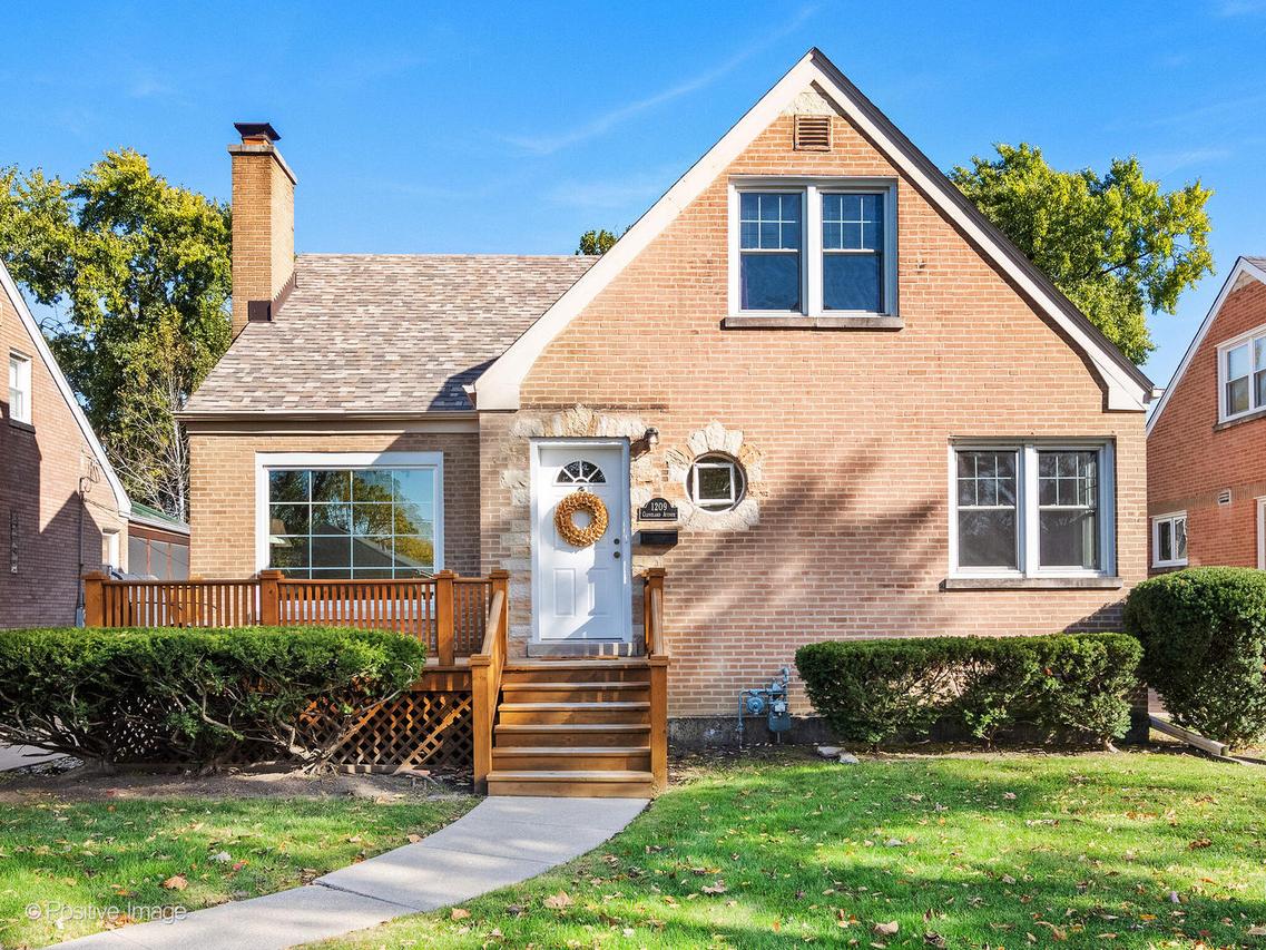 1209 Cleveland Ave., La Grange Park, IL 60526