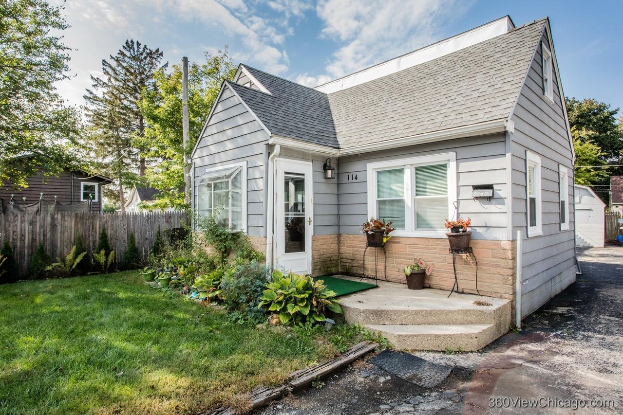 114 Clifton Dr., Round Lake Park, IL 60073