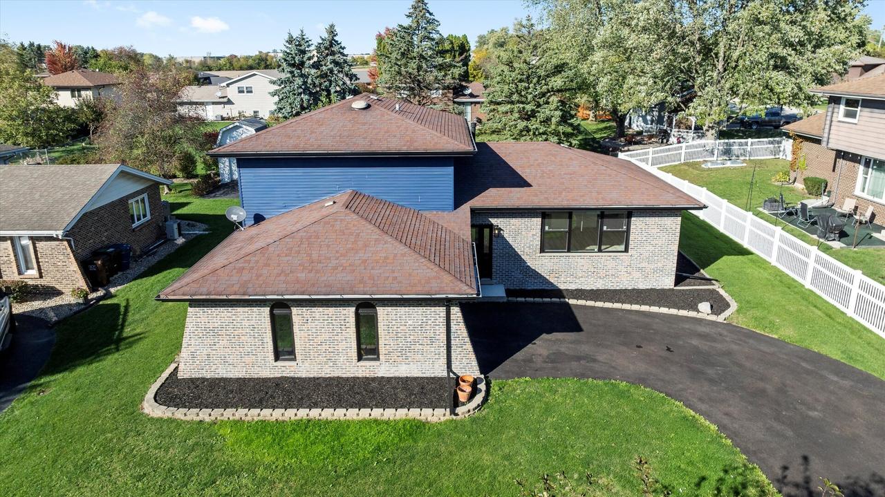 513 Chestnut Ln., Beecher, IL 60401