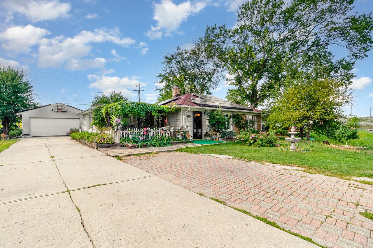 10007 Irving Park Rd., Schiller Park, IL 60176