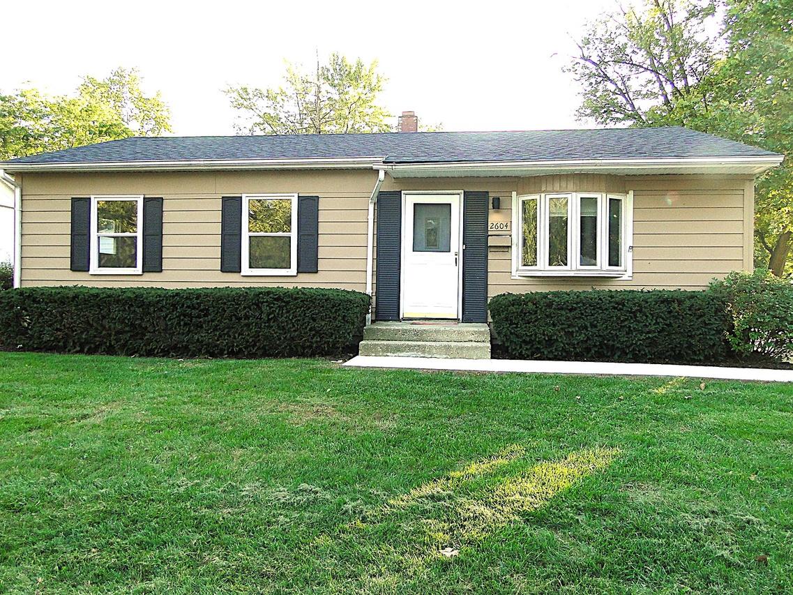 2604 Fairway Dr., Joliet, IL 60435