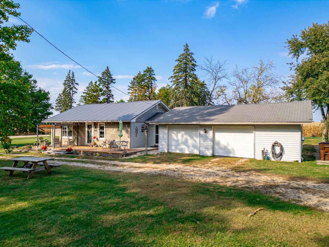 6269 N Kilbuck, Monroe Center, IL 61052