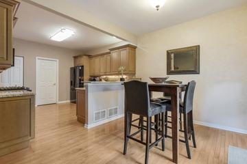 3891 Willow View Dr., Lake in the Hills, IL 60156