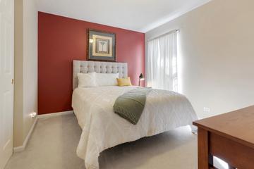 3891 Willow View Dr., Lake in the Hills, IL 60156