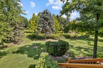 3891 Willow View Dr., Lake in the Hills, IL 60156