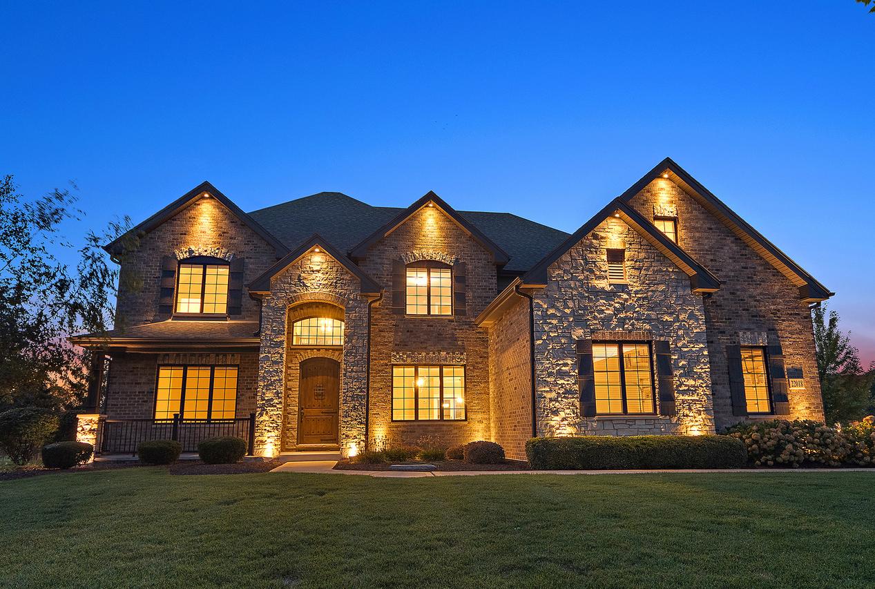 22018 Mary Dr., Frankfort, IL 60423