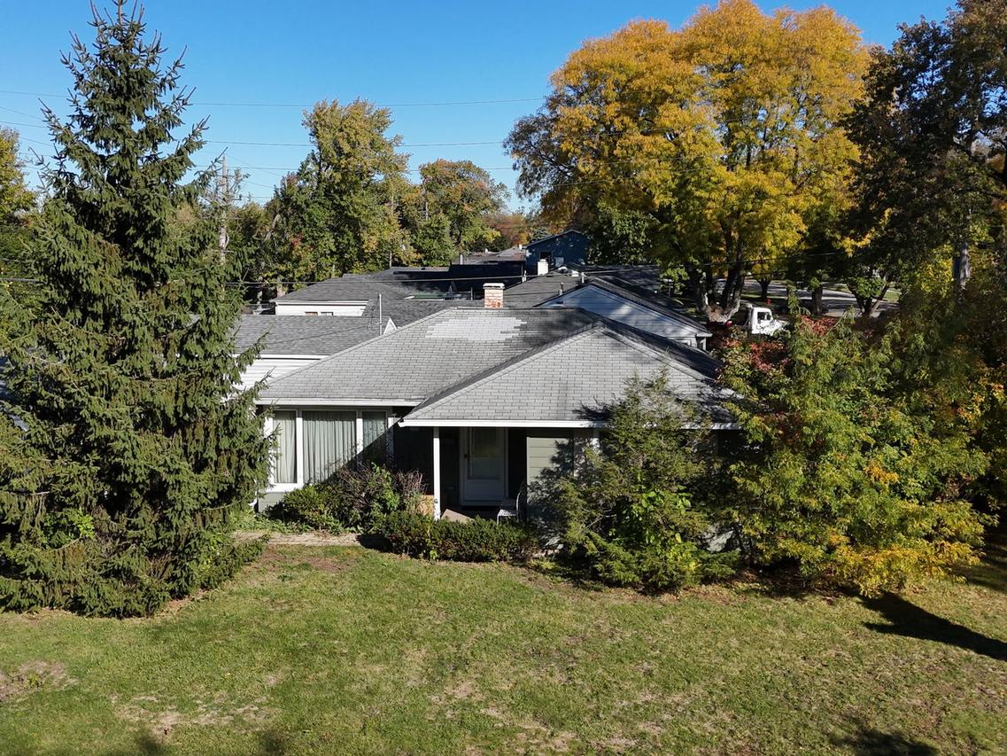 4209 Owl Dr., Rolling Meadows, IL 60008