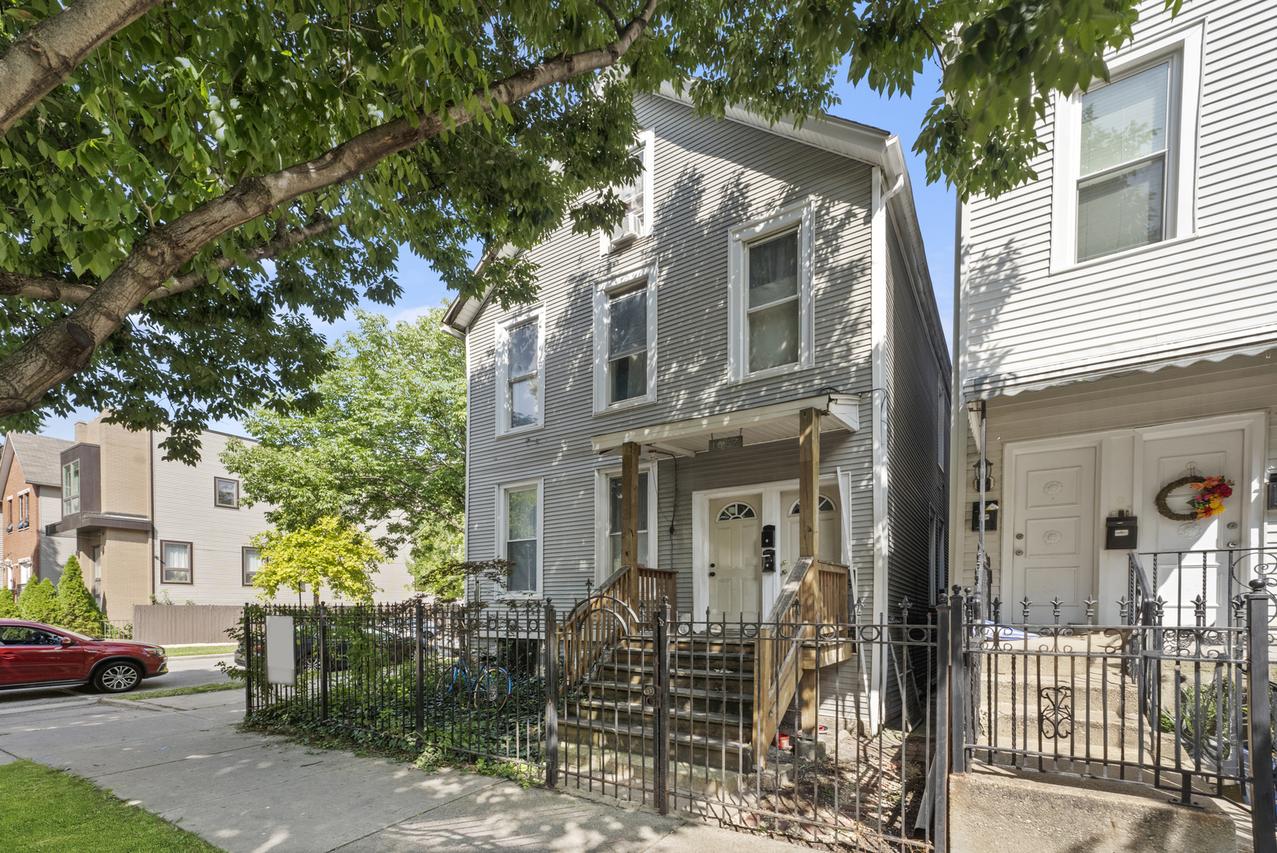 1657 N Artesian Ave., Chicago, IL 60647