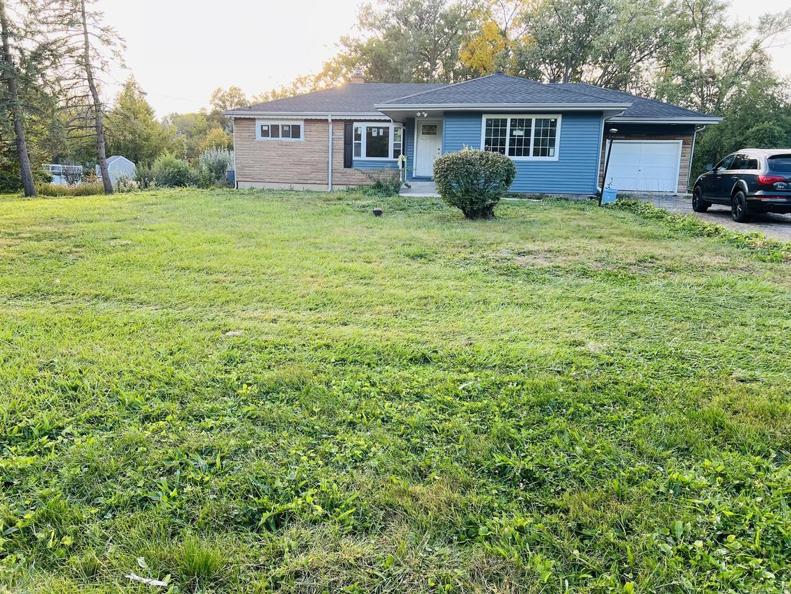 4N310 Walter Rd., Addison, IL 60101