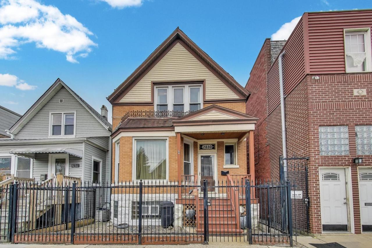 2830 N Kedzie Ave., Chicago, IL 60618