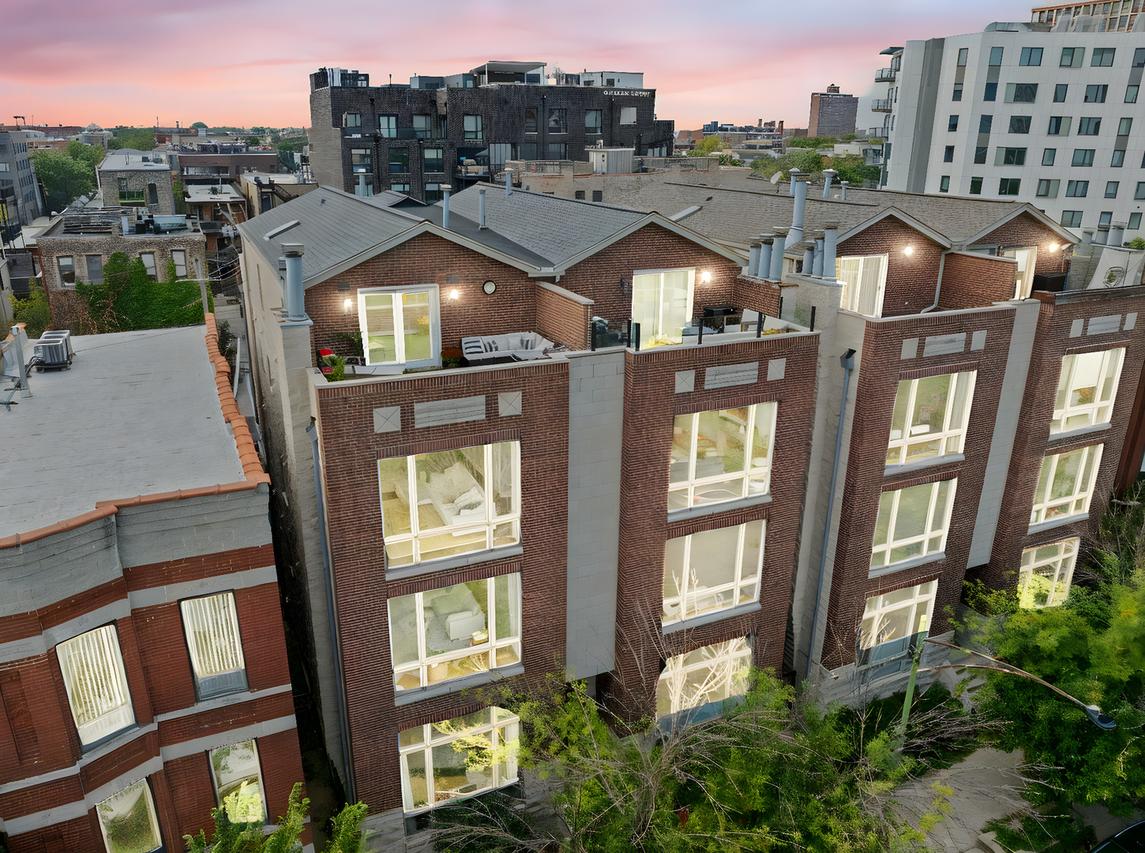 616 N May St. #3C, Chicago, IL 60642
