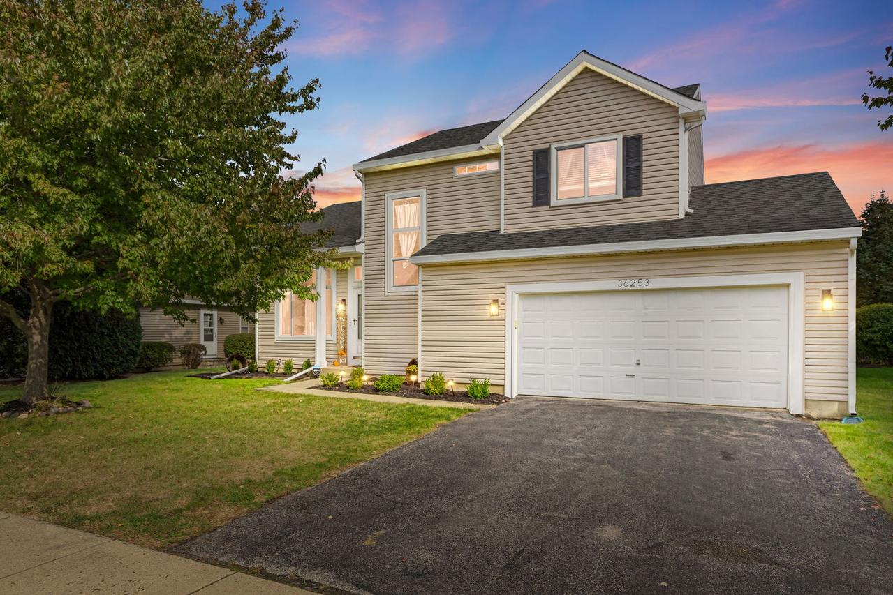 36253 N Bridlewood Ave., Gurnee, IL 60031