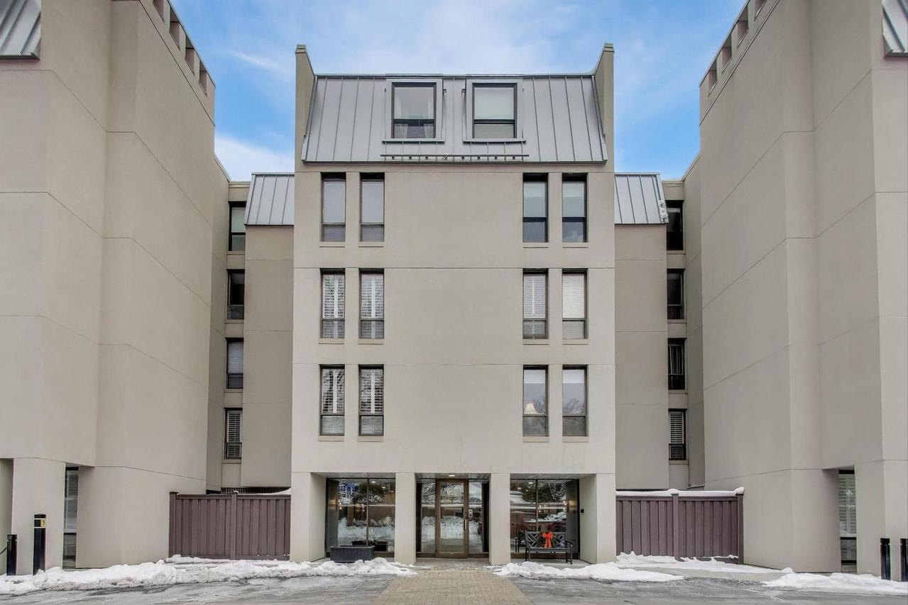 650 Winnetka Mews #310, Winnetka, IL 60093