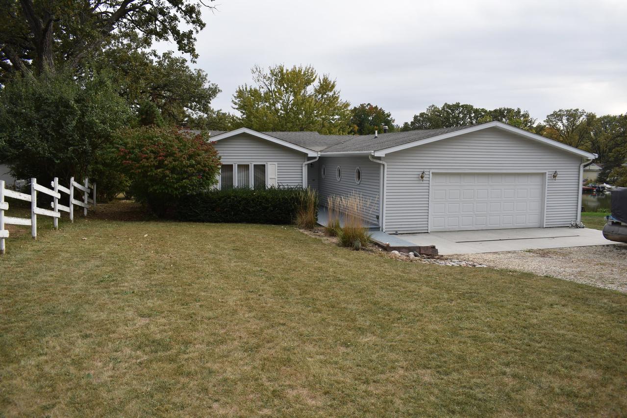 418 Wolfe Dr., Loda, IL 60948