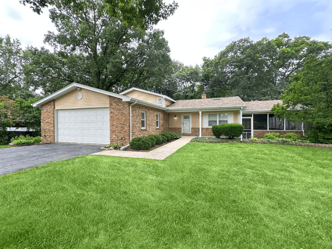 30W359 Wiant Rd., West Chicago, IL 60185