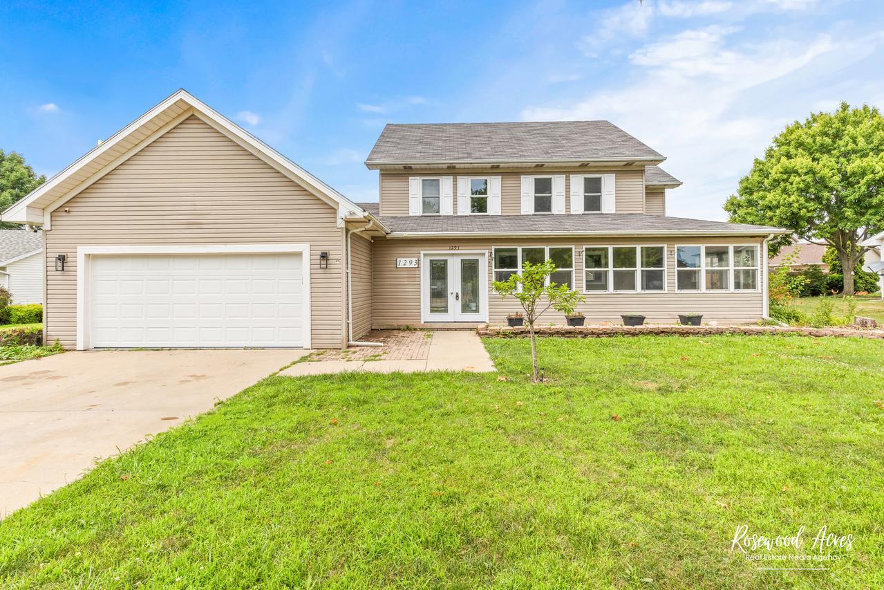 1293 Hartley Ave., Bourbonnais, IL 60914