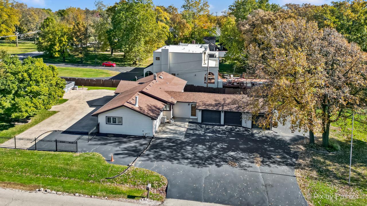 10321 5th Ave Cutoff, Countryside, IL 60525