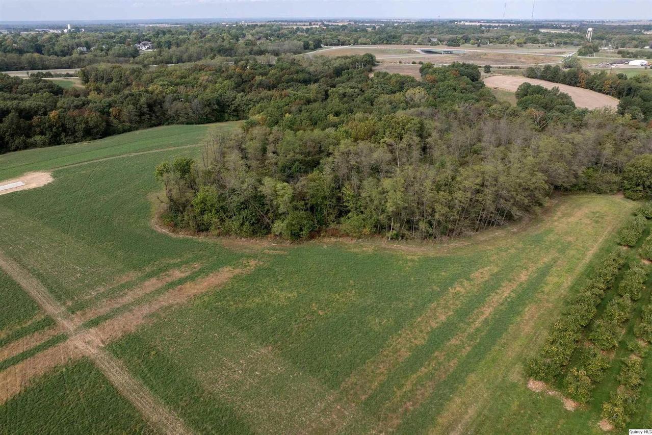 6001 Orchards Edge Ln., Quincy, IL 62305