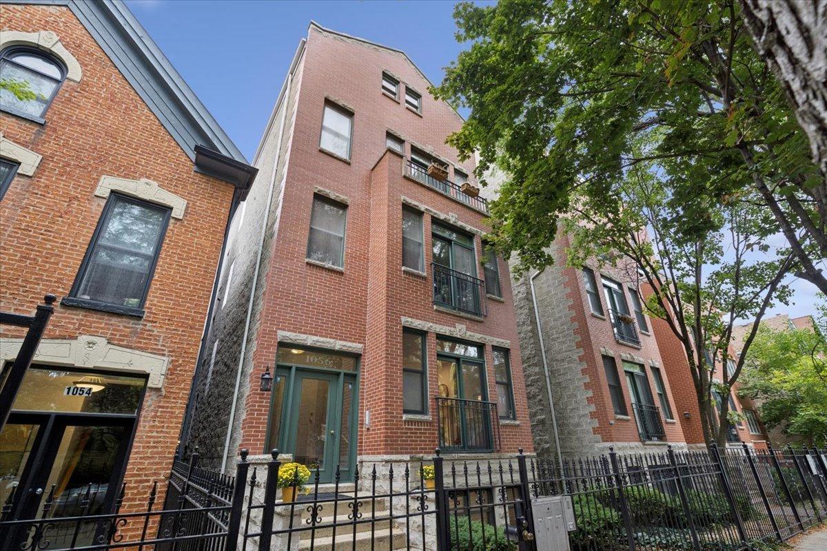 1056 N Marshfield Ave. #1, Chicago, IL 60622